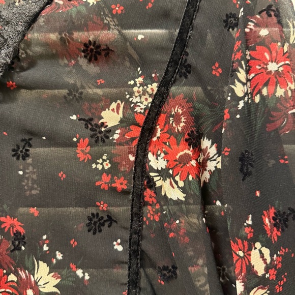 ZARA ♥️ Floral Black Sheer Top - Picture 6 of 11